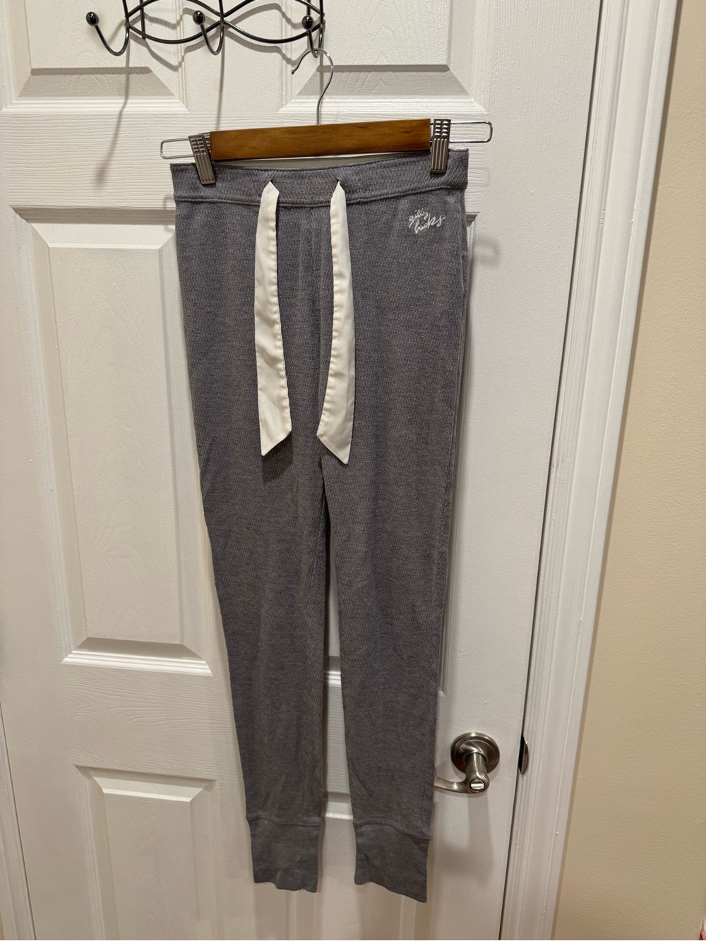 Gilly Hicks Sleep Gray Knit Pajamas with White Drawstring